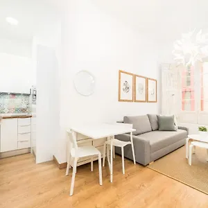  Apartment Homes Uncibay Square Spanien