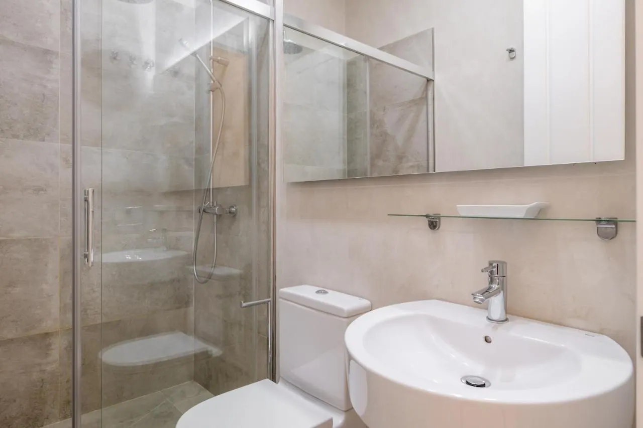 Pinar Vip Class Malaga C/Granada Apartment